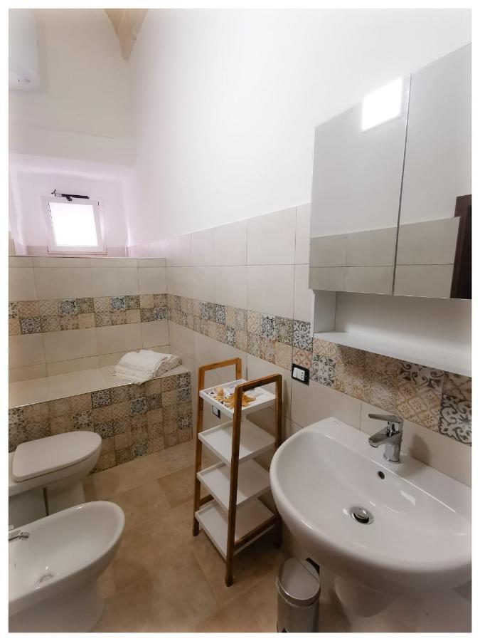 La Vecchia Torre 1920 Apartment Grottaglie Luaran gambar